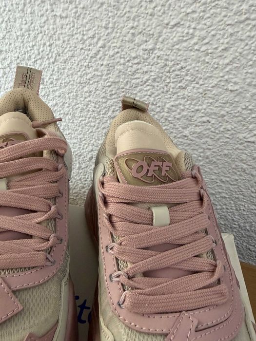 Adidasi OFF WHITE Odsy bej roz 40