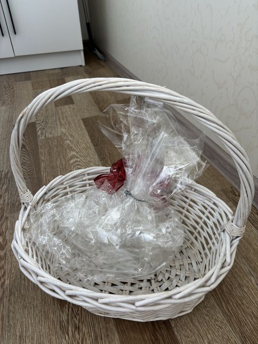 Продам корзину б/у торг