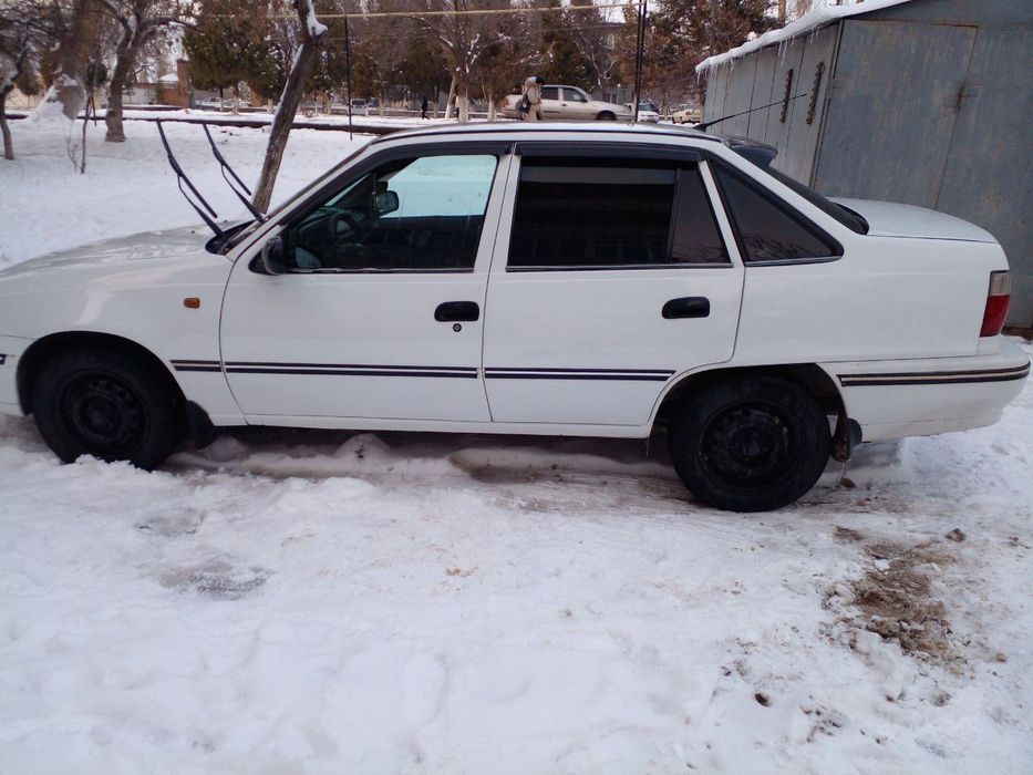 Нексия 1 сонс трамбилёр срочна сотилади