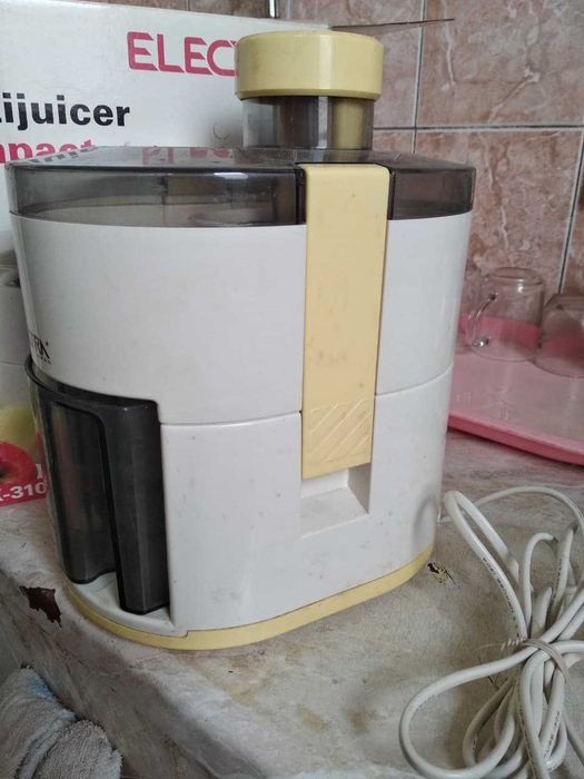 продается соковыжималка