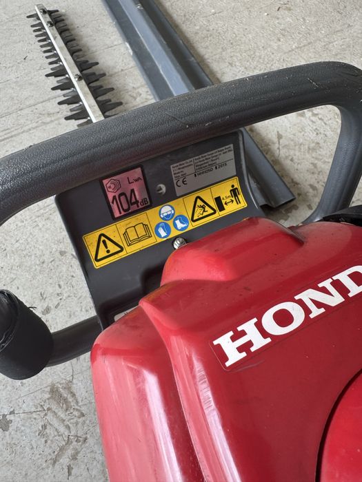 Motofoarfeca, masina de tuns gard viu Honda si motocoasa Efco bezina in 4 timpi