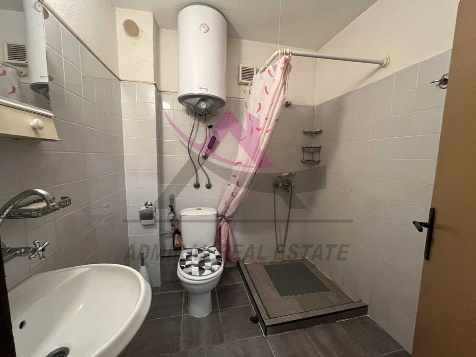 Дава се под наем Тристаен апартамент в Варна, Лятно кино Тракия - 70 кв.м за 357 € - Снимка #4