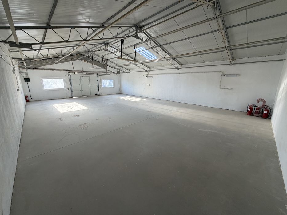 Hala/Depozit de 210 mp renovat de inchiriat in Pantelimon
