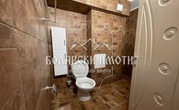 Дава се под наем Тристаен апартамент в Велико Търново, Център - 85 кв.м за 459 € - Снимка #8