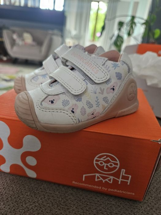 Biomecanis pantofi fete marimea 18