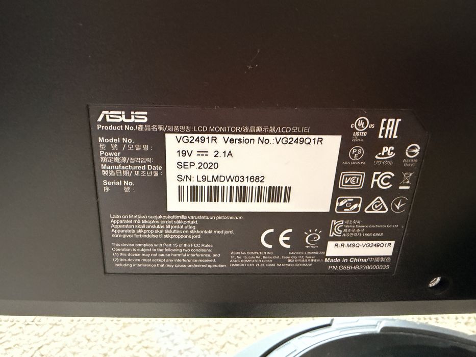 Vand monitor Asus TUF Gaming 24"