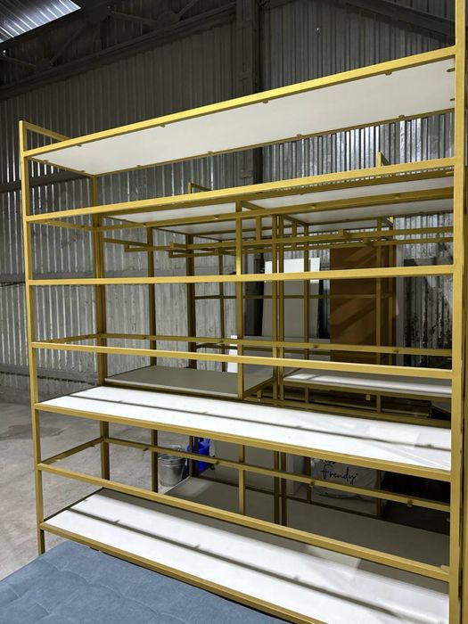 Магазин учун стеллажлар бор 8 дона