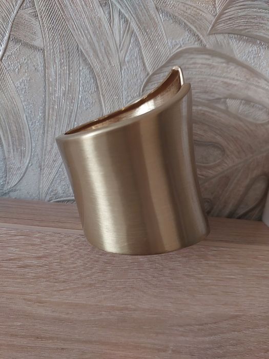 Браслет Новый Не подашёл в размере