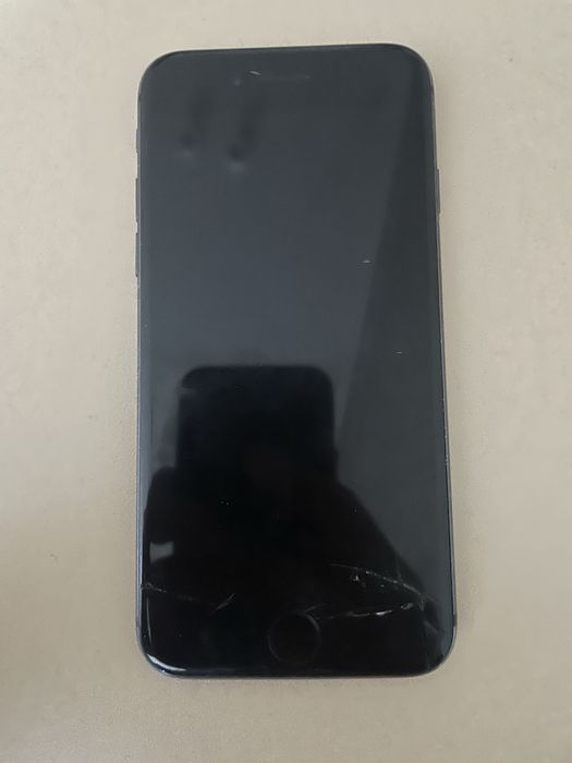 Айфон 8 память 64гб