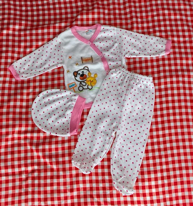 Бебешки дрехи различни размери