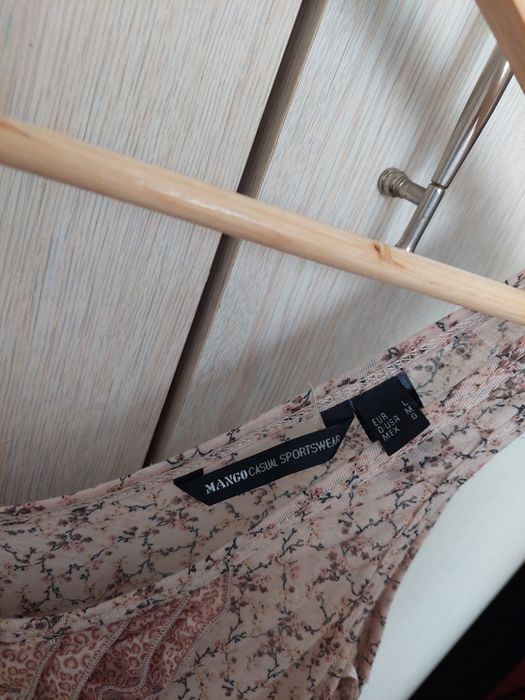 Rochie Mango florala roz pudrat cu volane marimea L