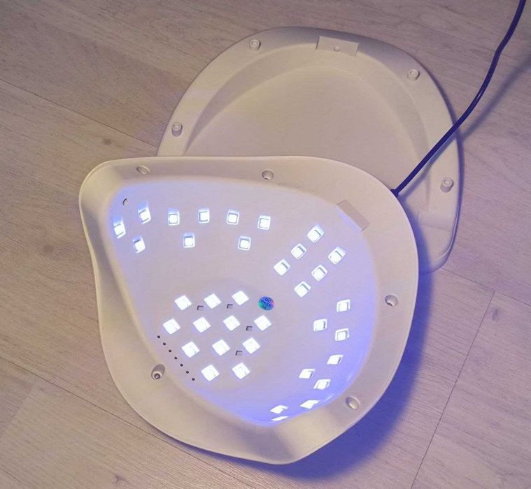 Лампа для сушки ногтей SUN X5 Plus (б/у)