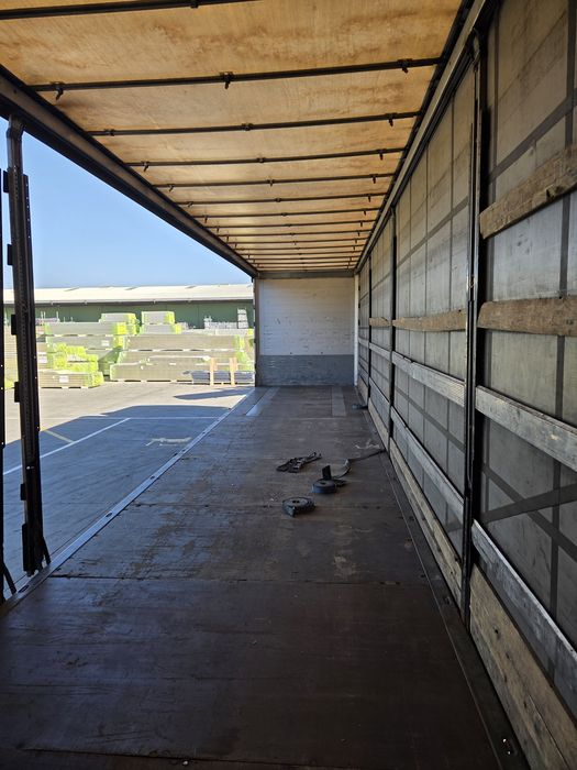 Semiremorca schmitz standard 2011