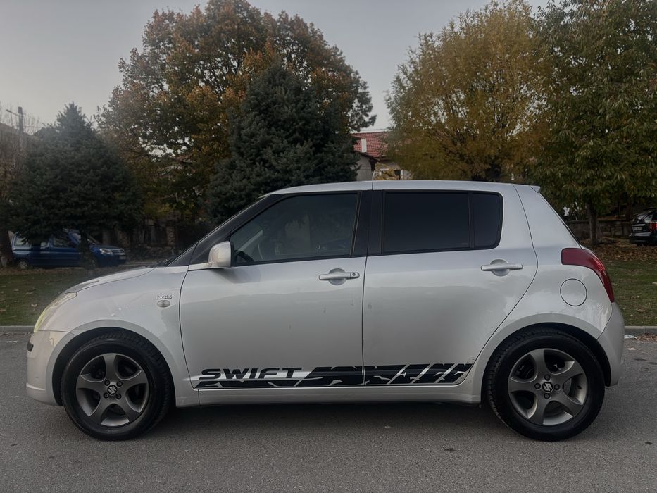Suzuki Swift *1.3DDIS* EURO4 * Климатик*