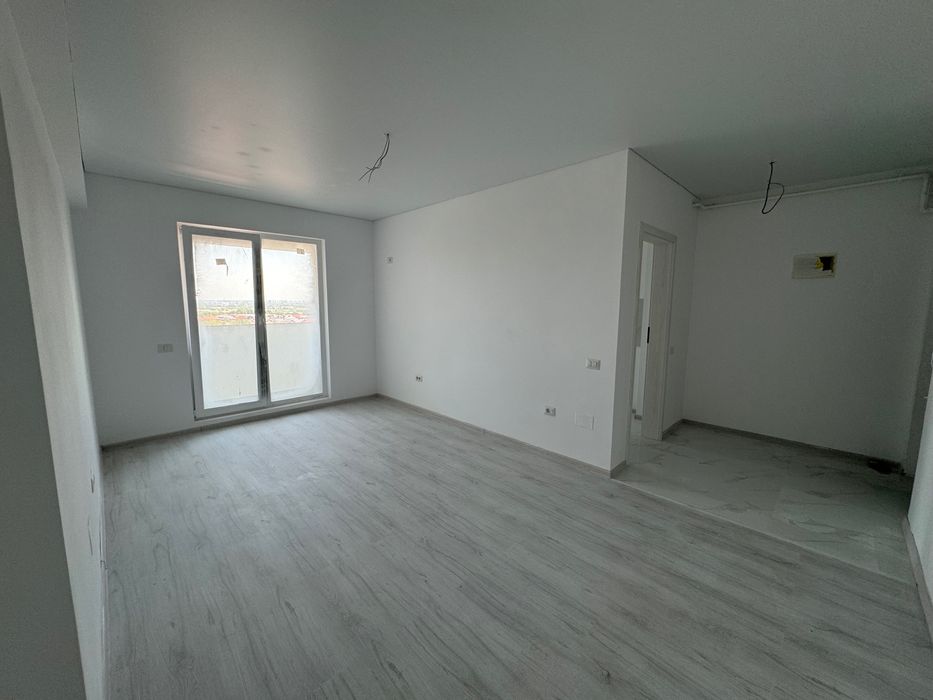 2 camere bucătărie închisă- lângă stație STB Acces Uverturii