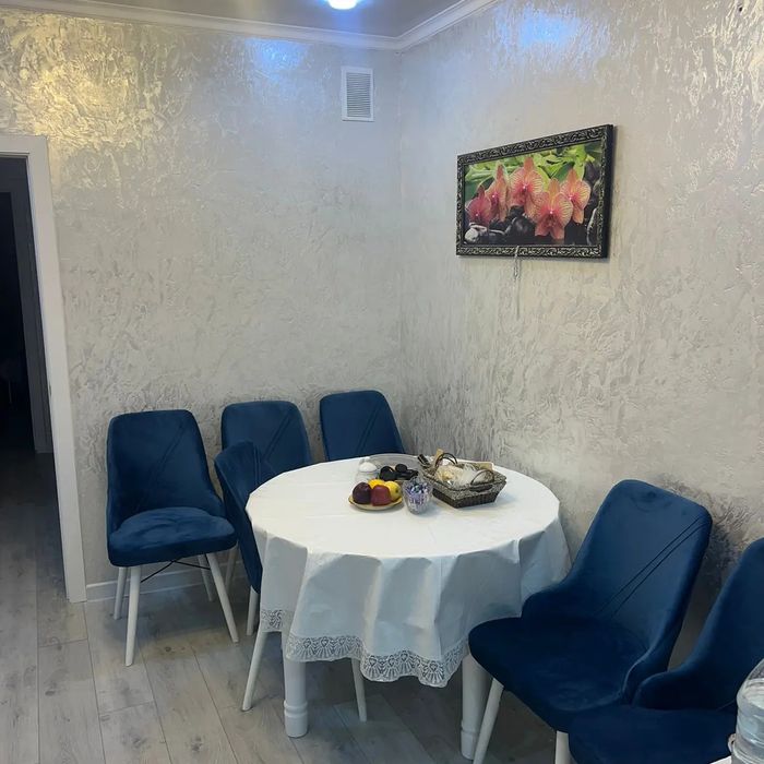 Продам складные круглые столы