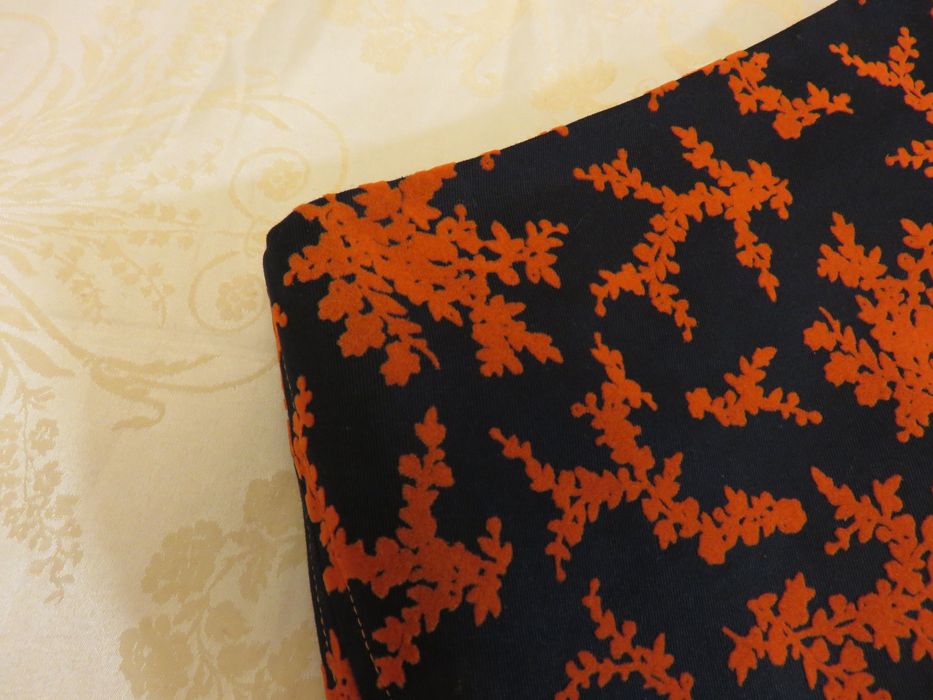 Къса пола Jil Sander, M - L, нова