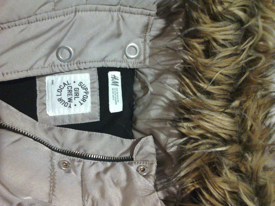 Geaca/haina H&M, cu gluga detasabila, bej sidef