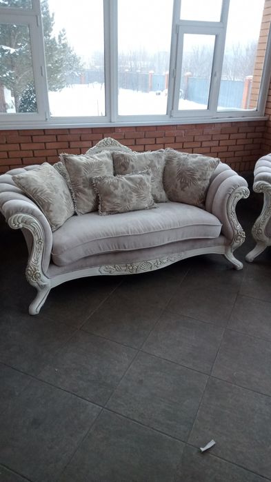 Мягкий уголок ,диван,