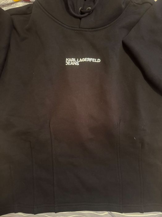 Katl lagerfeld- ново , суичър