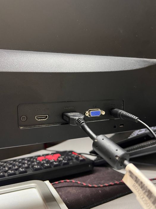 Продаю монитор..