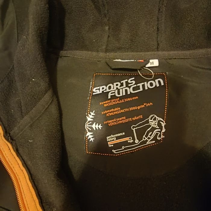 Jacheta de ski softchell impecabila M