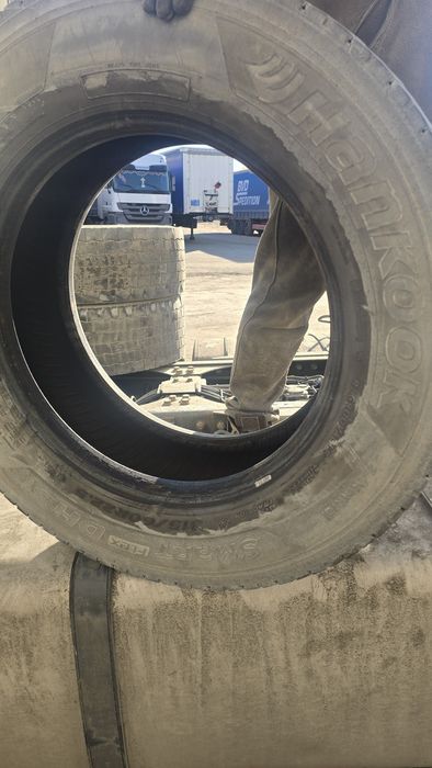 Грузовая авто шина