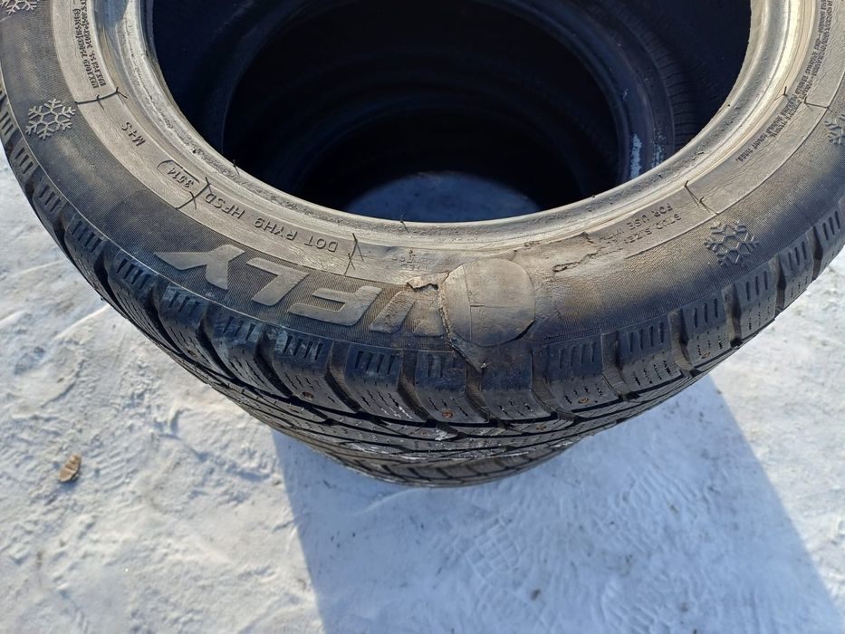 Продам Резину зимнию