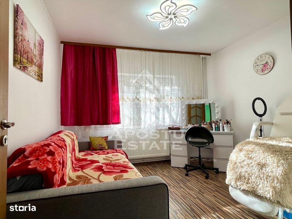 Apartament cu 3 camere,2 bai,semidecomadat,centrala proprie, Girocului