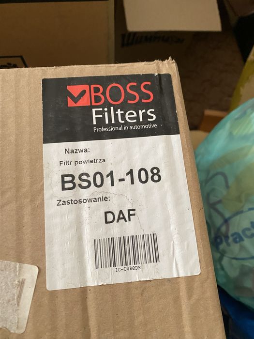 Филтри за камиони на половин цена.