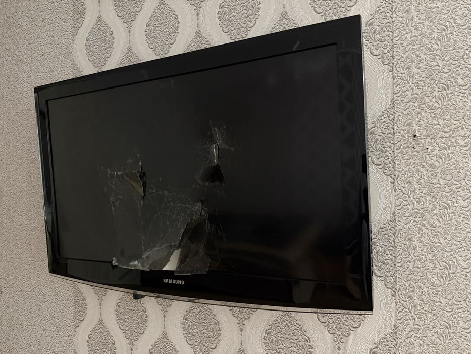 Телевизор Samsung