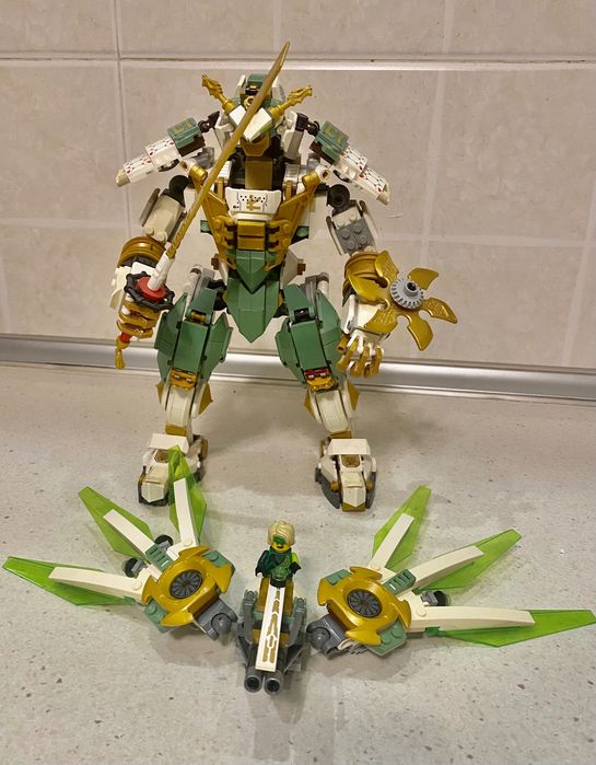 Продам LEGO NINJAGO Lloyd's Titan Mec