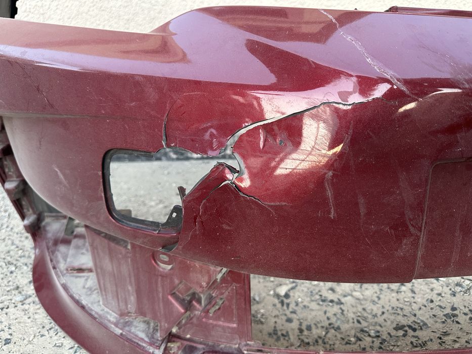 Продам бампер от Toyota Corolla 2018 (E180)