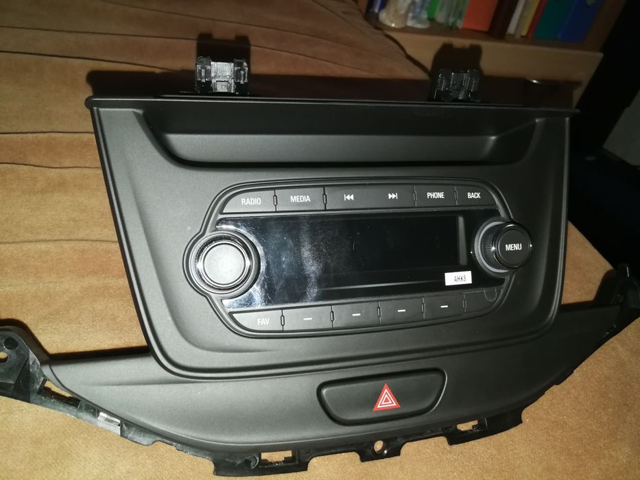 Media Radio R300 BT / Astra K 2019