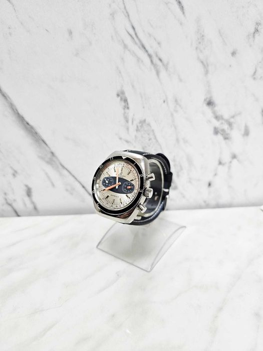 Breitling Sprint “Surfboard” 2212 Zeus Amanet 65729