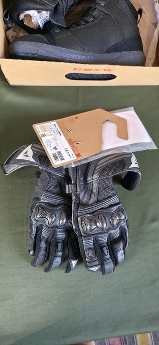 Mănuși moto Dainese Reacto Carbon noi ,mărimea 40