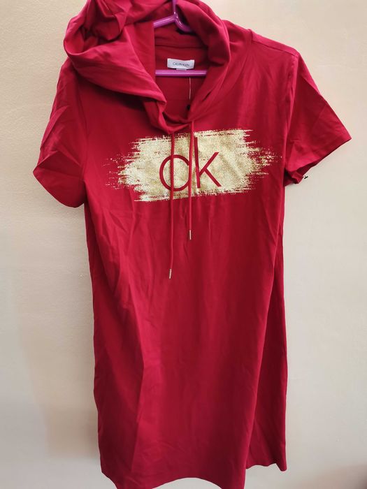 Дамска рокля много добро качество