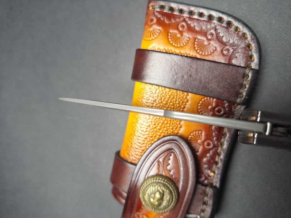 Сгъваем нож от дамаска стомана VG-10 стомана с кожен калъф