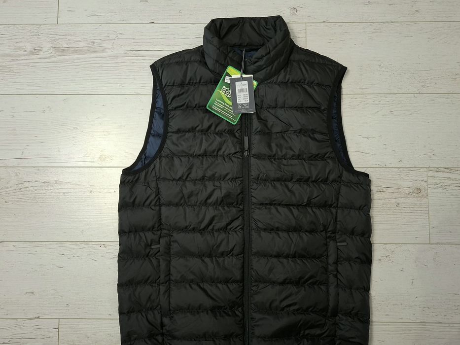 Dressmann-Ориг.пухен елек Нов !!!