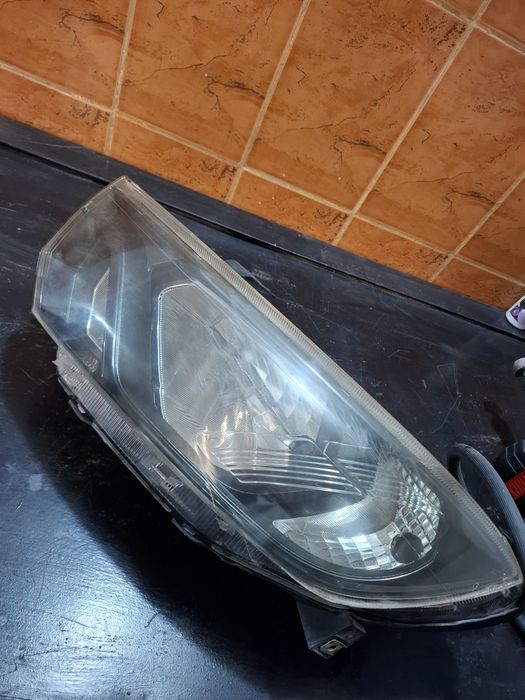Продам фару на гранту