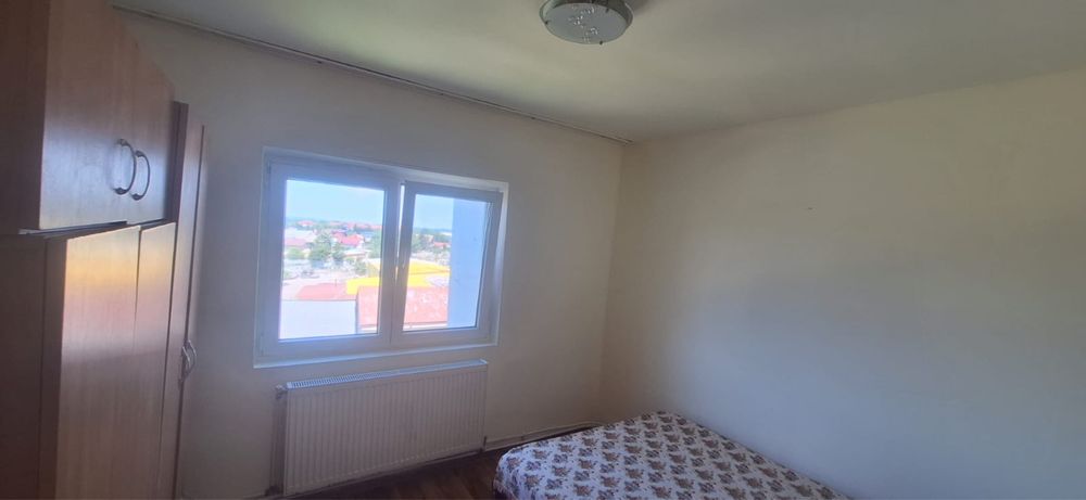 Vand apartament 2 camere