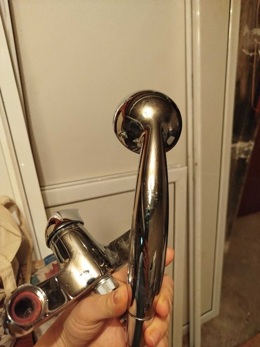 Grohe душ колона и батерия смесител за баня със слушалка