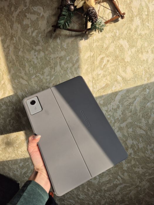 Таблет Lenovo Idea Tap