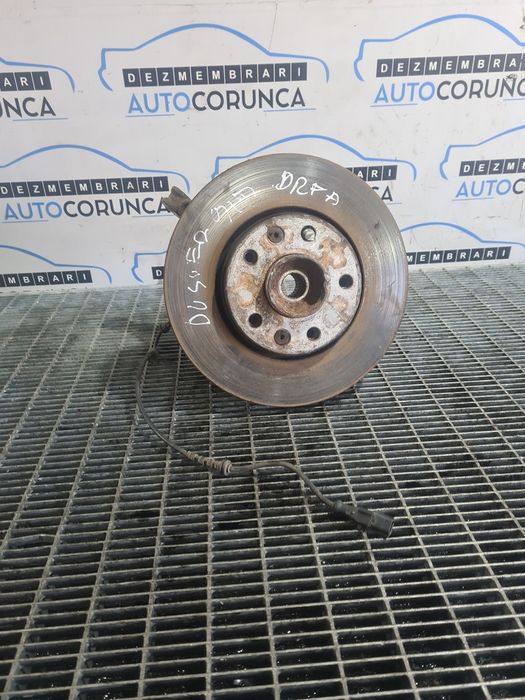 Fuzeta dreapta fata Dacia Duster 1.5 Dci 2010 - 2013 Manuala 6 Trepte K9K (919) Diesel 4x2 Garantie