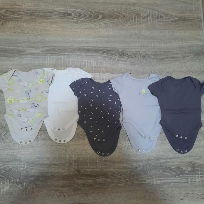 Продам детские боди