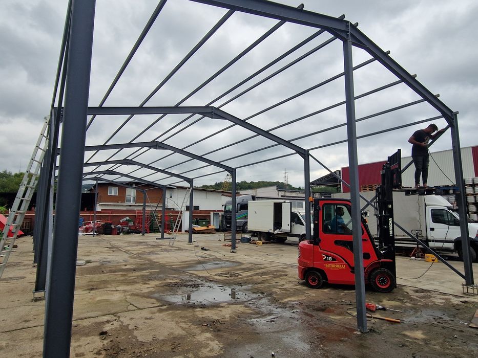 Vând hală metalica 8x24x4