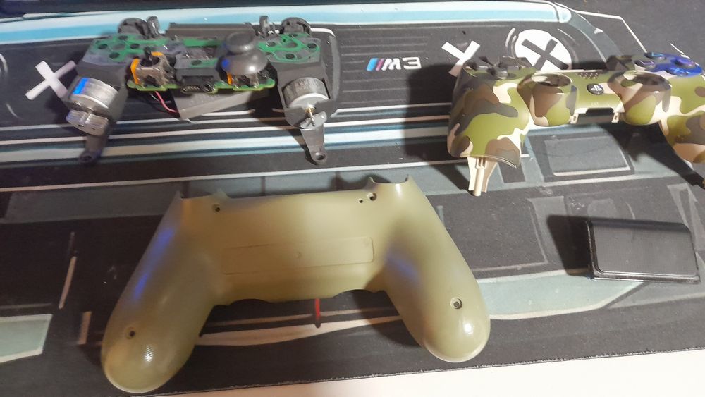 Maneta semi funcțională (pt. Piese)