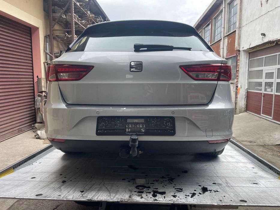 Seat Leon 1.6 TDI mk3 / Сеат Леон комби 2015 година на части