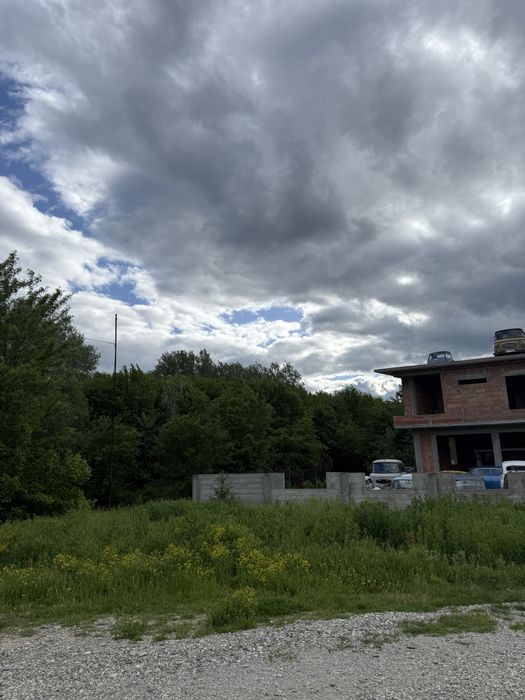 Teren Intravilan 8400 mp Budesti - Rm Valcea toate utilitatile 10€