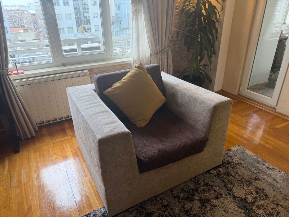 Vând fotoliu, colțar, măsuță și comodă TV/ pro mobila